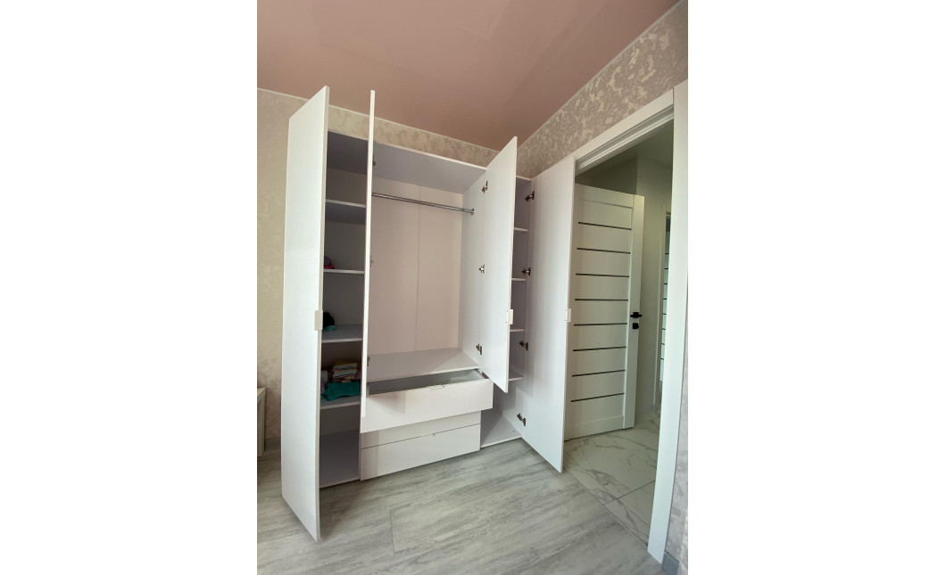 Kleiderschrank Doros Gelar mit Drehtüren Weiß 4 Türen 155x49,5x203,4 (80397642)